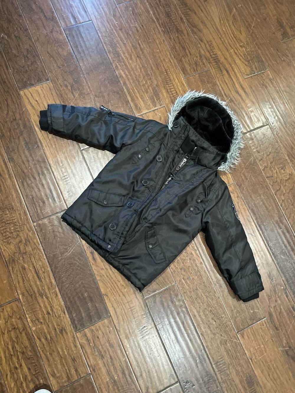 Pelle Pelle Boys Black Faux Fur Trim Hooded Winter Parka Jacket Size‎ 6